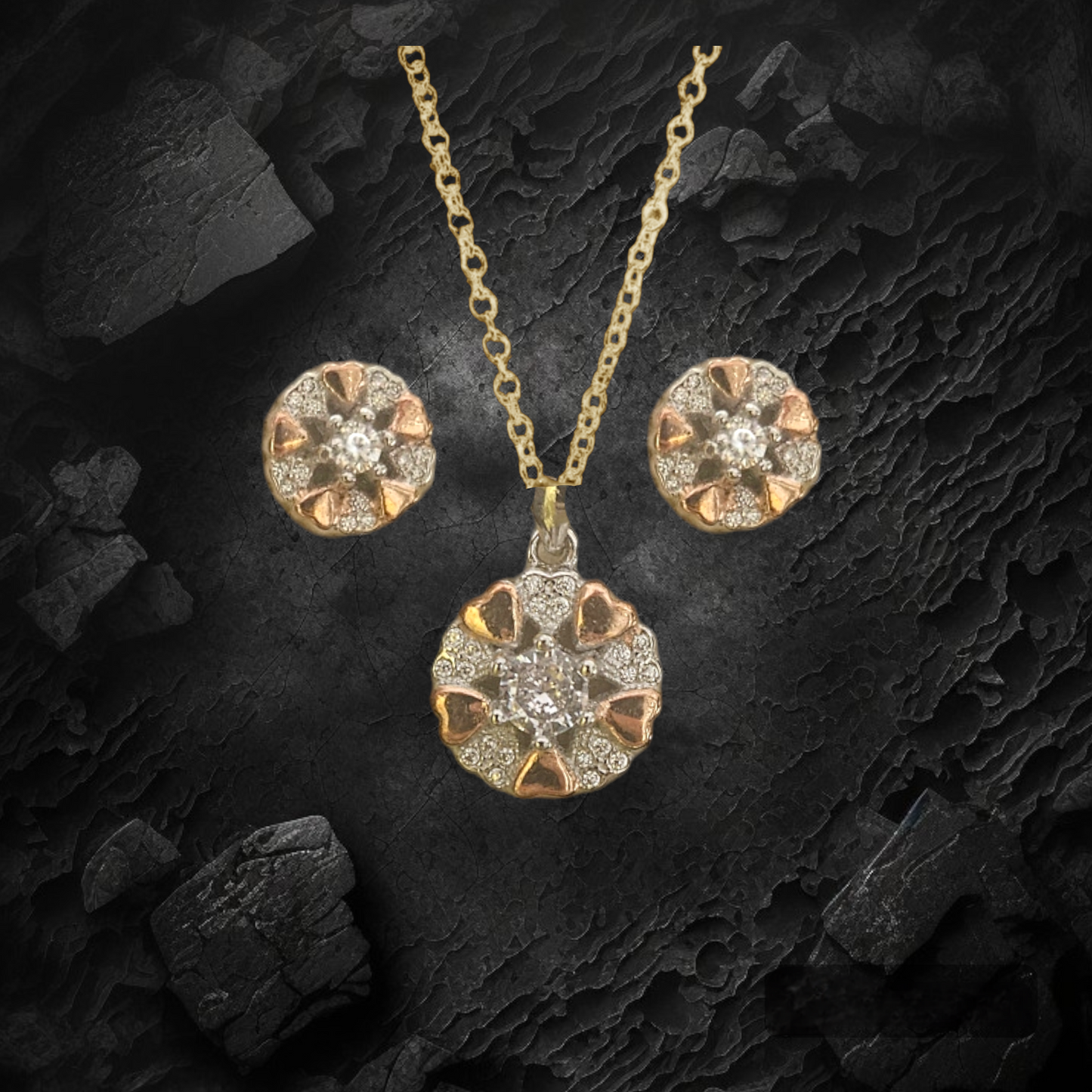 'GLORIA' Pendant Set