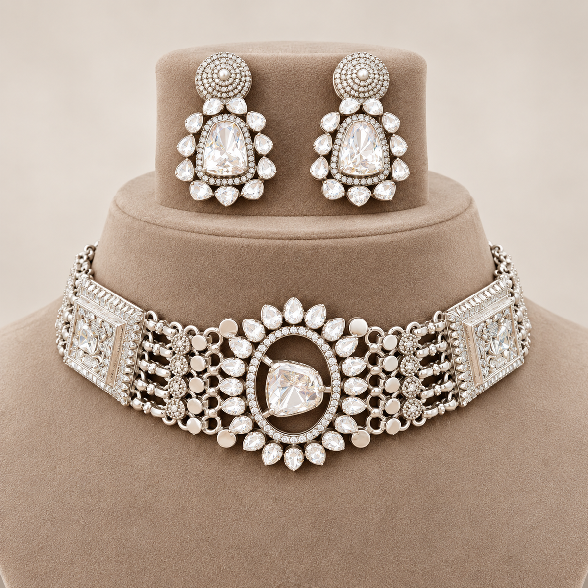 Noor Natural Moissanite Choker Set