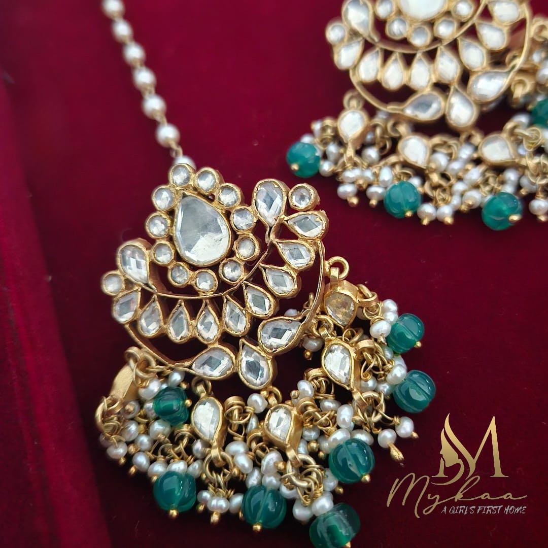"KUNDAN" Green danglers with Kaanchain