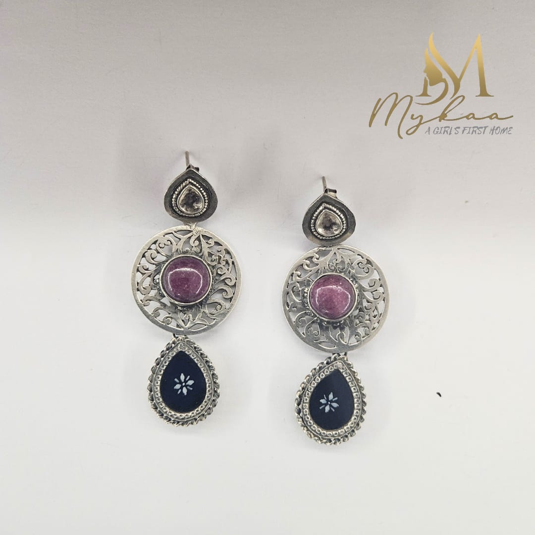 "SAACHI" Purple & Black Danglers