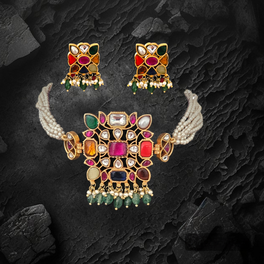 'AKEERA' Choker Set