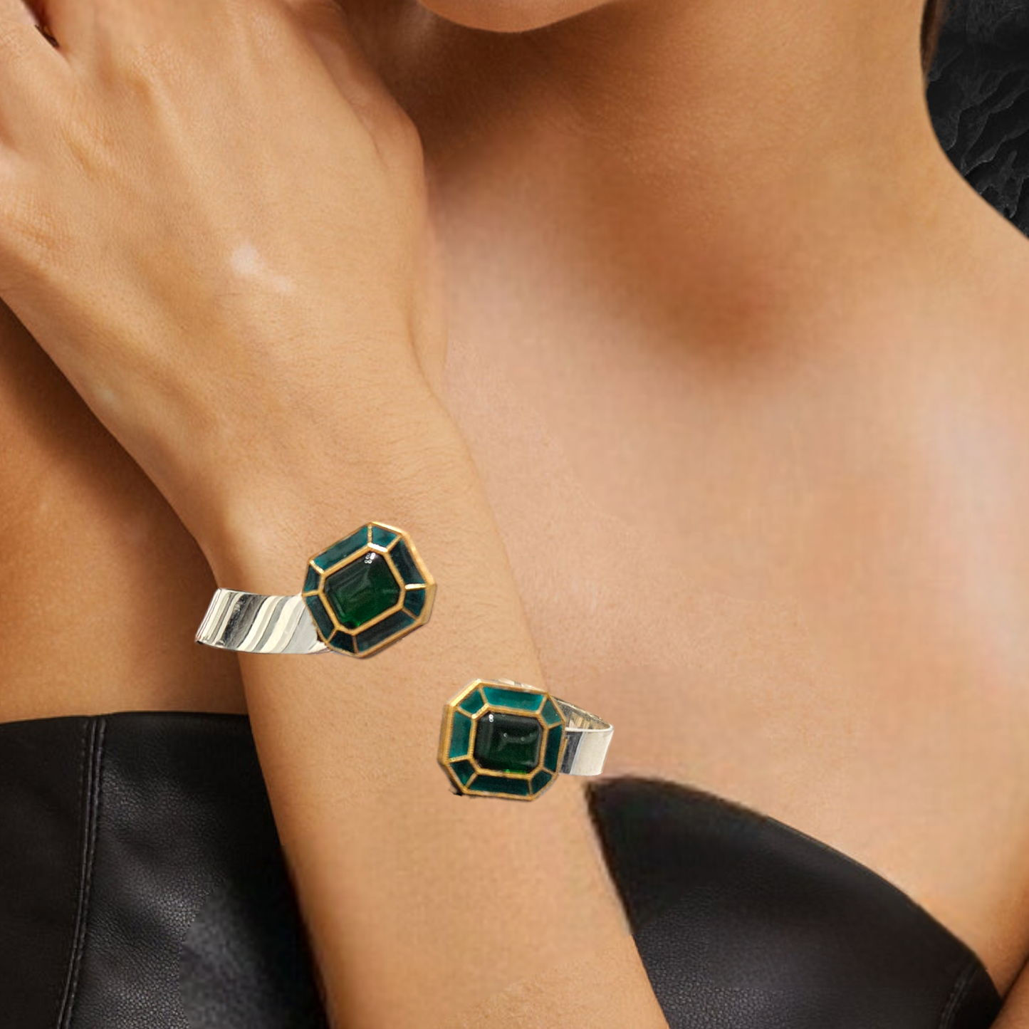 'NIA' Bangle