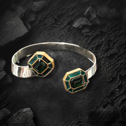 'NIA' Bangle