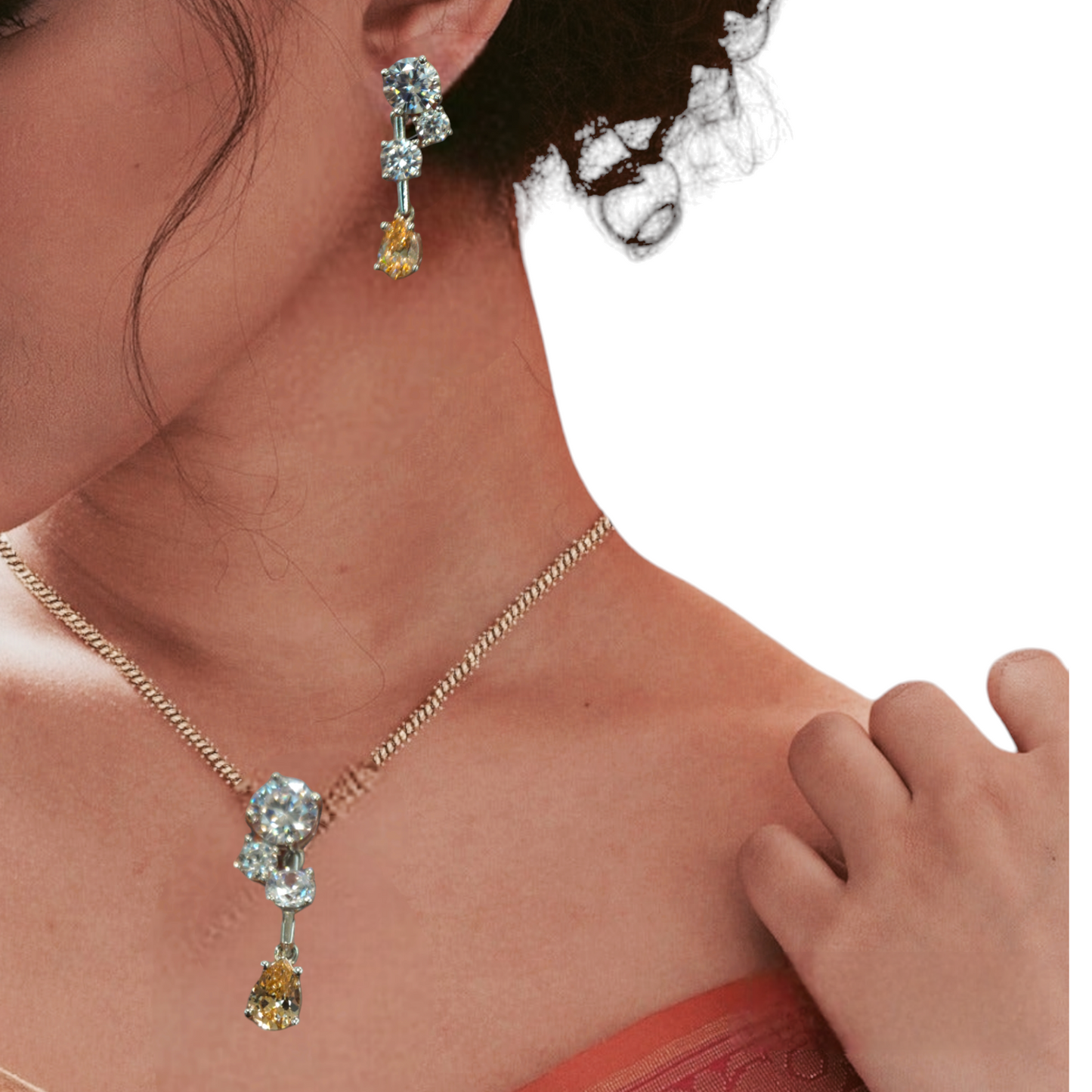 'SONA' Pendant Set
