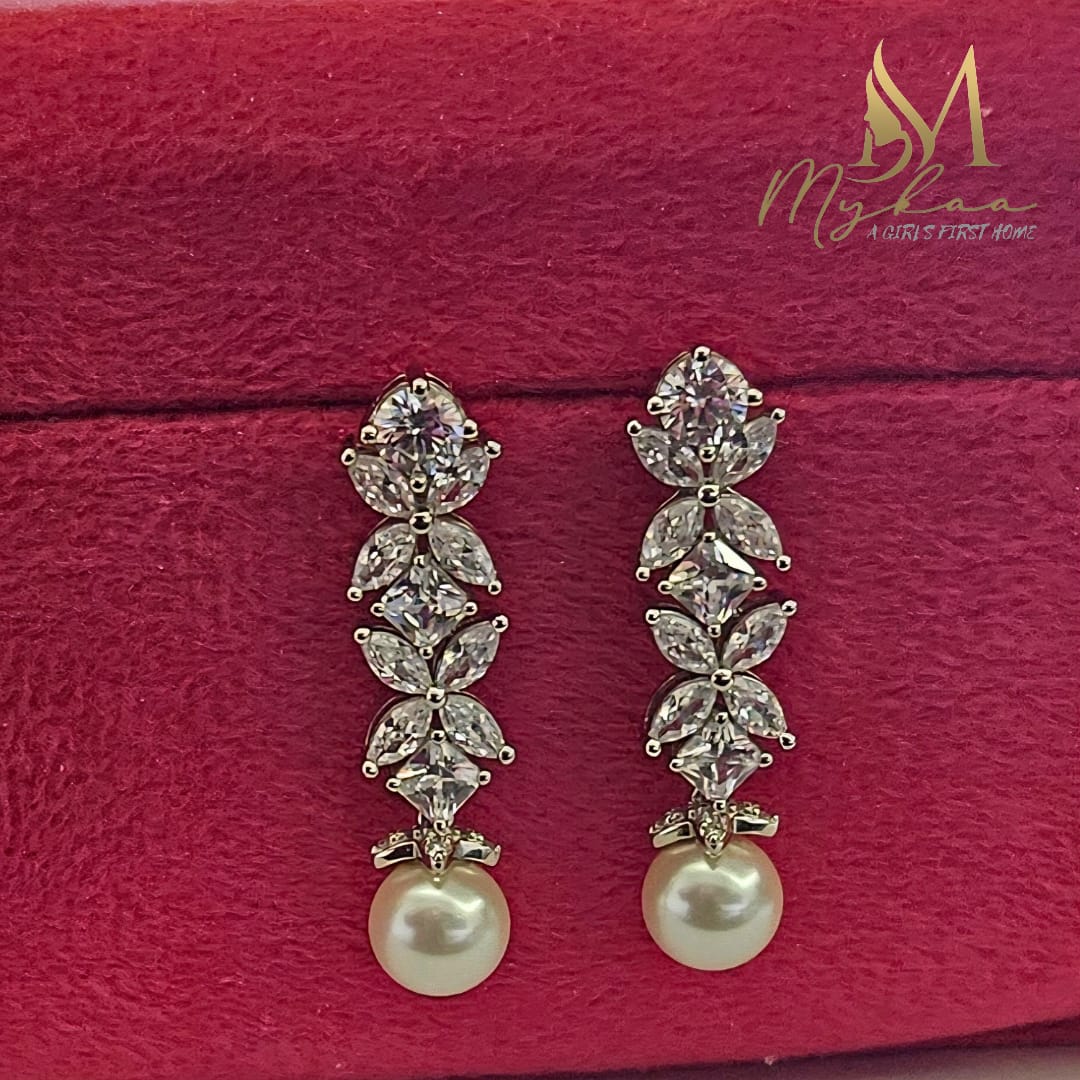 "ZEENIA" Freshwater Pearl Earrings